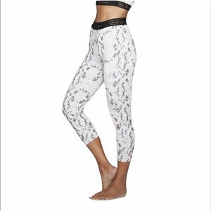 New AURUM Snakskin Mid-Rise Athletic Leggings White Black Sz XS